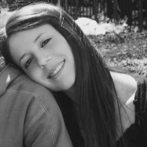 Foto di Alessia, Tutor privato/Aiuto compiti a Lierna