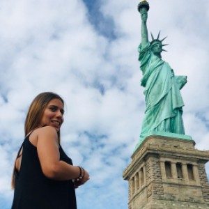 Foto di Tiziana, Tutor privato/Aiuto compiti a Rivoli