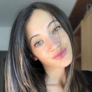 Foto di Chiara, Tutor privato/Aiuto compiti a Rho