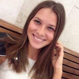 Foto di Nicole, Babysitter a Mossa