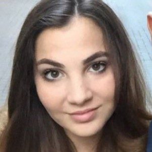 Foto di Debora, Alla pari a Ferrara