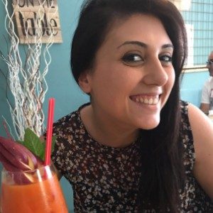 Foto di Carmen, Tutor privato/Aiuto compiti a Reggio calabria