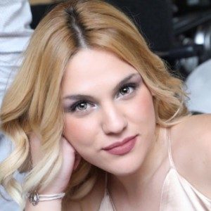 Foto di Sharon, Aiuto Mamma a Aradeo