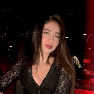 Foto di Denise, Aiuto Mamma a Aprilia