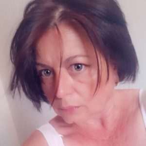 Foto di Mihaela Carmen, Babysitter a Carrara