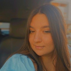 Foto di Simona, Tutor privato/Aiuto compiti a Reggio emilia