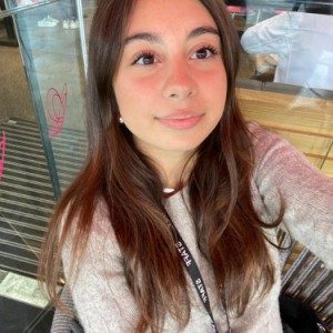Foto di Nicole, Tata a Vimodrone